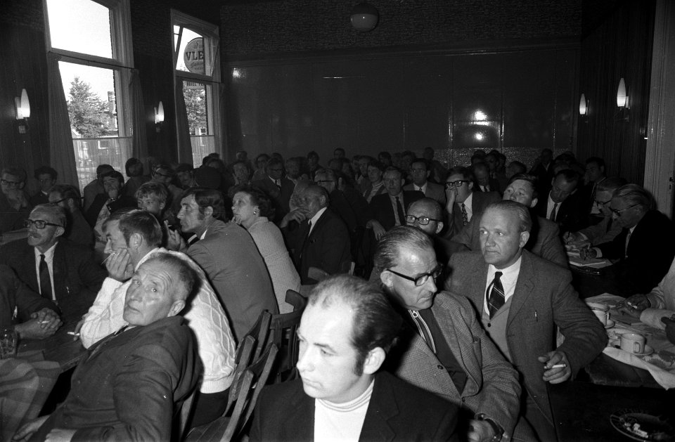 Actiecomites bijeen voor Volkscongres van het Noorden in Oude Pekela, Bestanddeelnr 924-9254