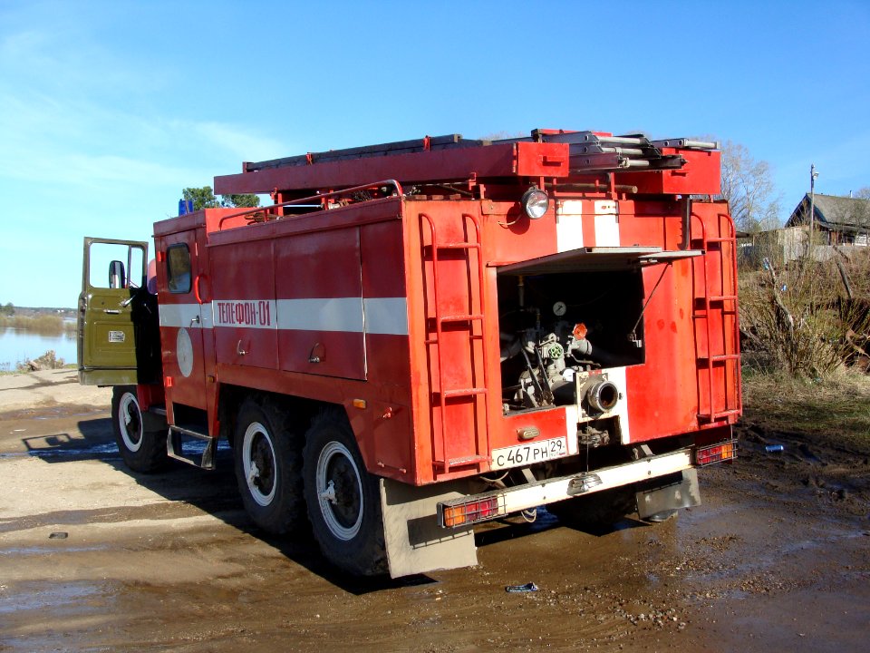 AC 3,0-40 (ZiL-131) Pozhtehnika-Pomor'e (01)