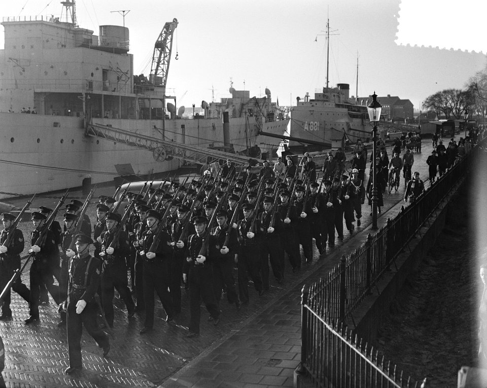 Adelborsten Den Helder, Bestanddeelnr 906-9075