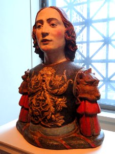 A Man in Armor, by Vincenzo Onofri, c. 1500, terracotta, painted and gilded - National Gallery of Art, Washington - DSC08594
