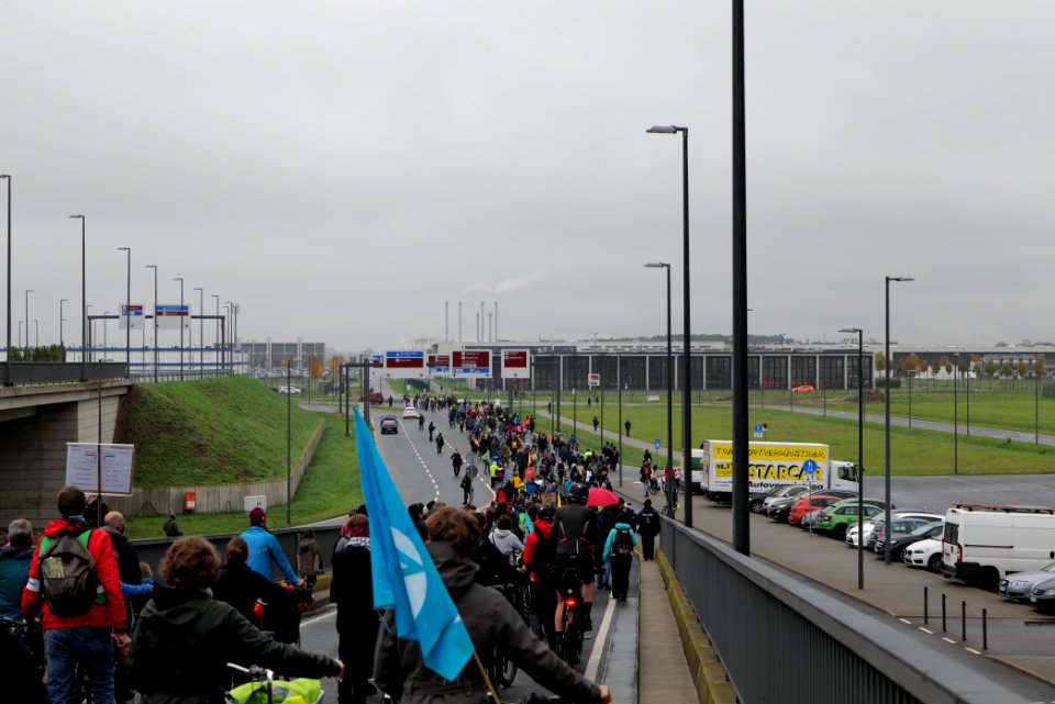 Abgehoben demonstration against BER opening 2020-10-31 83
