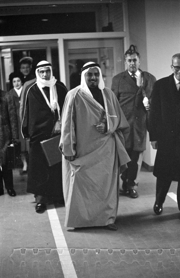 Aankomst broer van de Bahreinse olievorst Sjeik Khalifa Bin Sulman Alkhalifa, Bestanddeelnr 913-5161