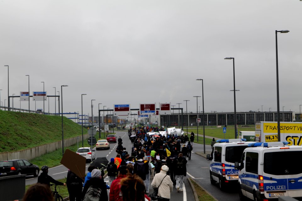 Abgehoben demonstration against BER opening 2020-10-31 90