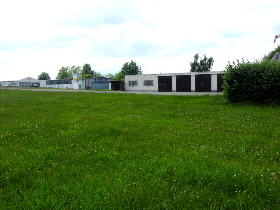 Airfield Greiz-Obergrochlitz, Thuringia 2