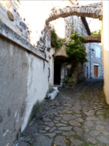Alba-la-Romaine - Chapelle Saint-André, rue du Four