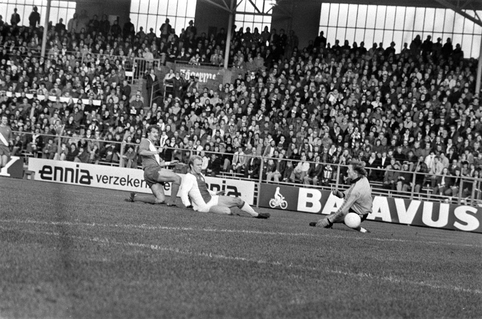 Ajax tegen Sparta 2-0 Brokamp scoort, Bestanddeelnr 928-3562