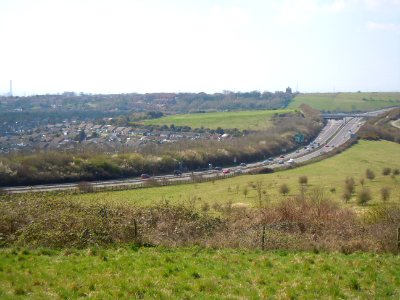 A27 Brighton Bypass seen from Slopes of Round Hill, above Hangleton (April 2015) (4)