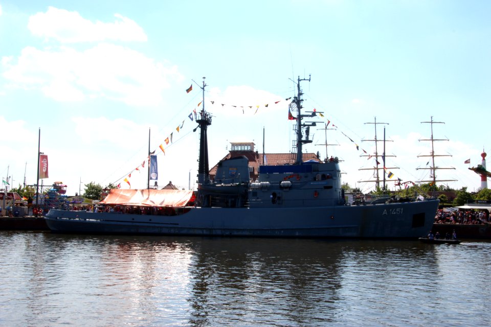 A1451 Wangerooge (tugboat, 1968), Seestadtfest 2018 in Bremerhaven
