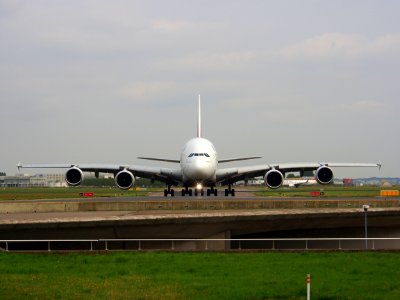 A6-EDW Emirates Airbus A380-861 - cn 103 taxiing 14july2013 pic-001 photo