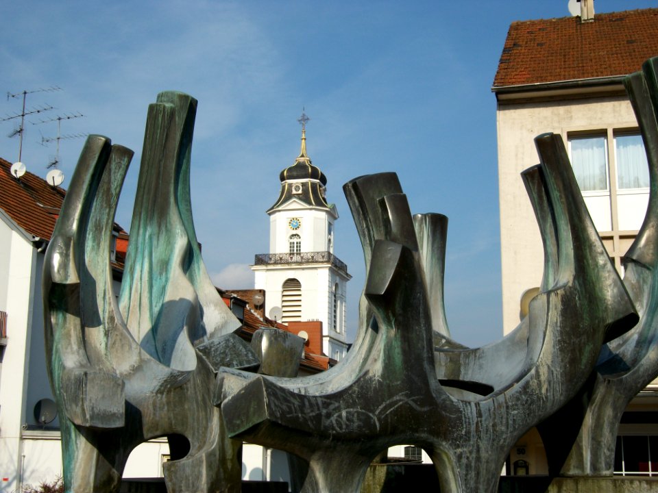20110214Brunnen Nanteser Platz02