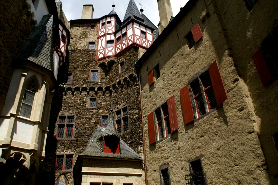 2014.06.21.135828 Burg Eltz
