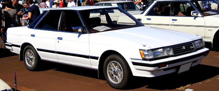 1988 Toyota Mark II Grande photo