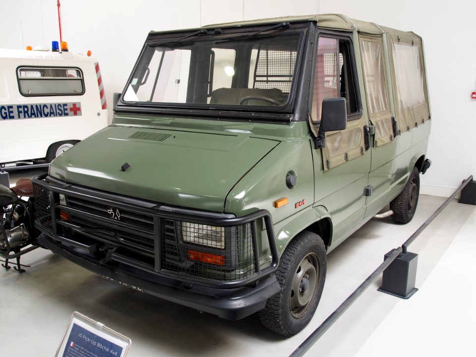 1990 Peugeot J5 Bâché 4x4 photo 1