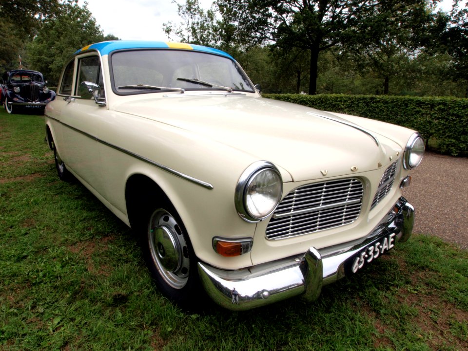1965 Volvo P-130, Dutch licence registration 65-35-AE p1