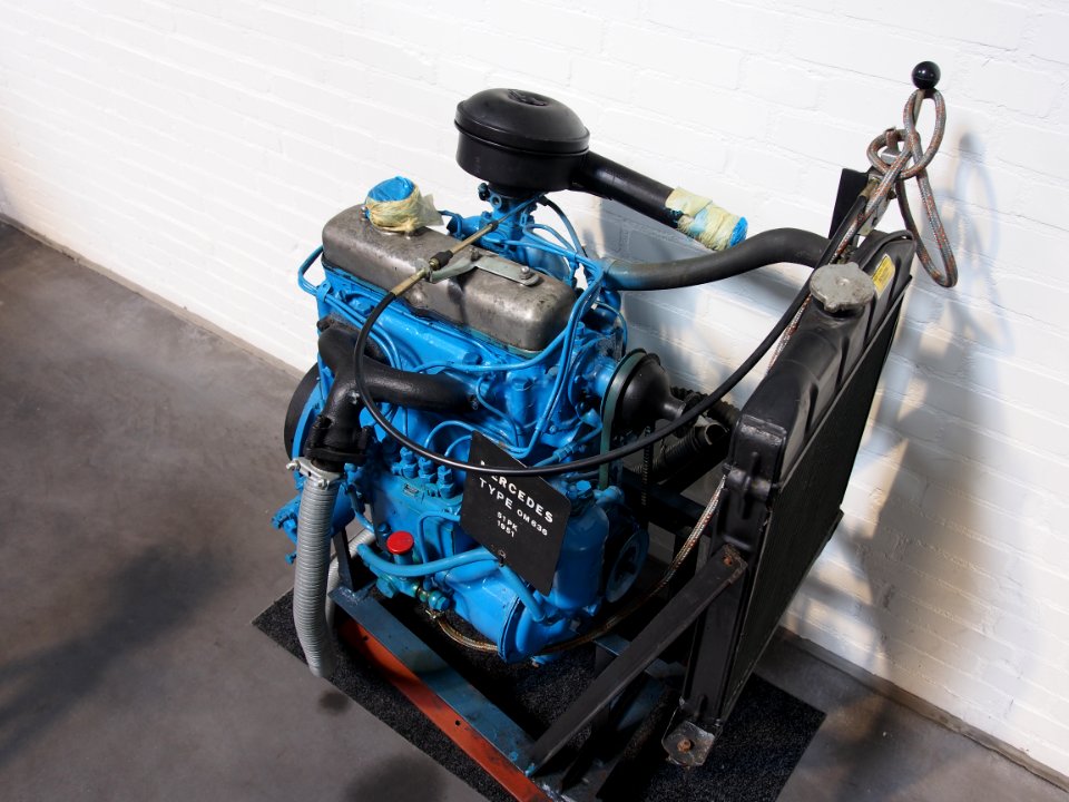 1951 Mercedes type OM 636, pic2
