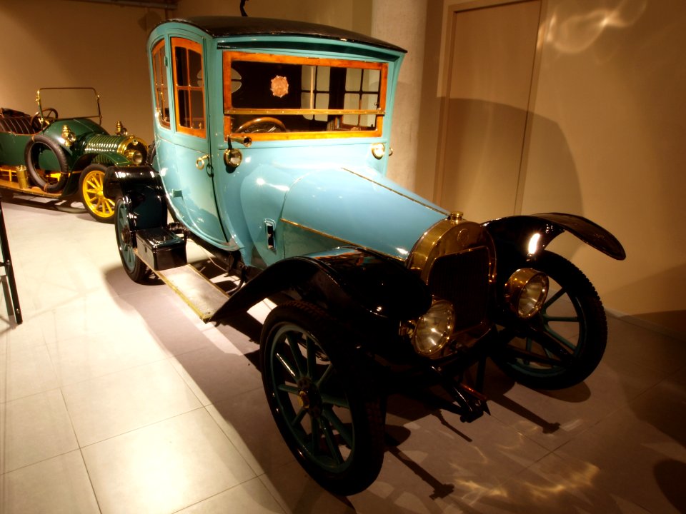 1909 Gregoire 12slash14-HP Coupe de Voyage