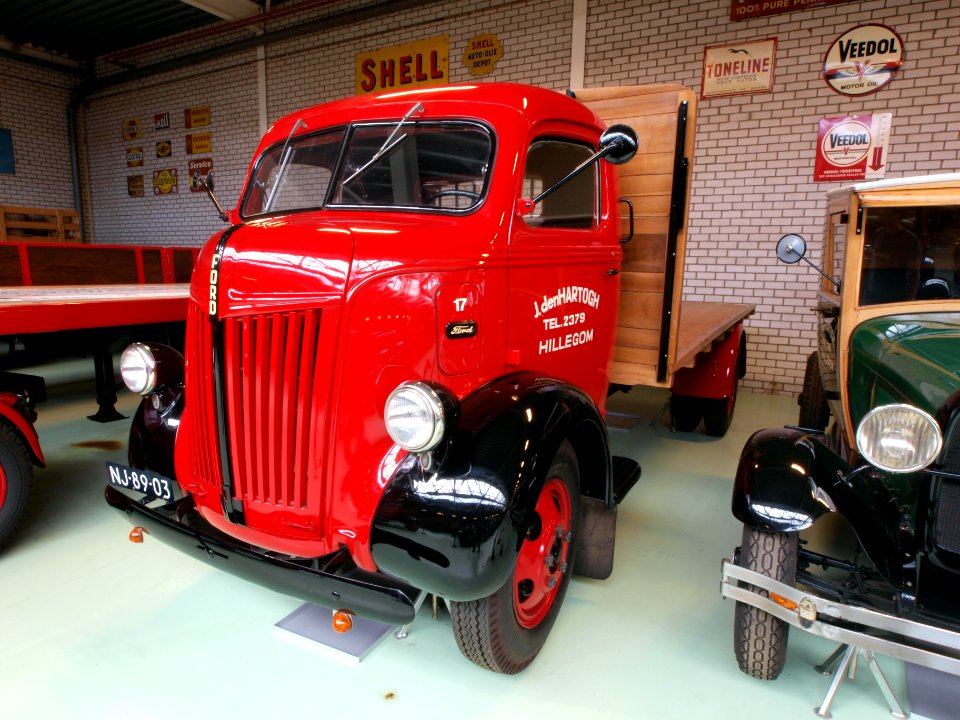 1948 Ford 81-798W truck pic1