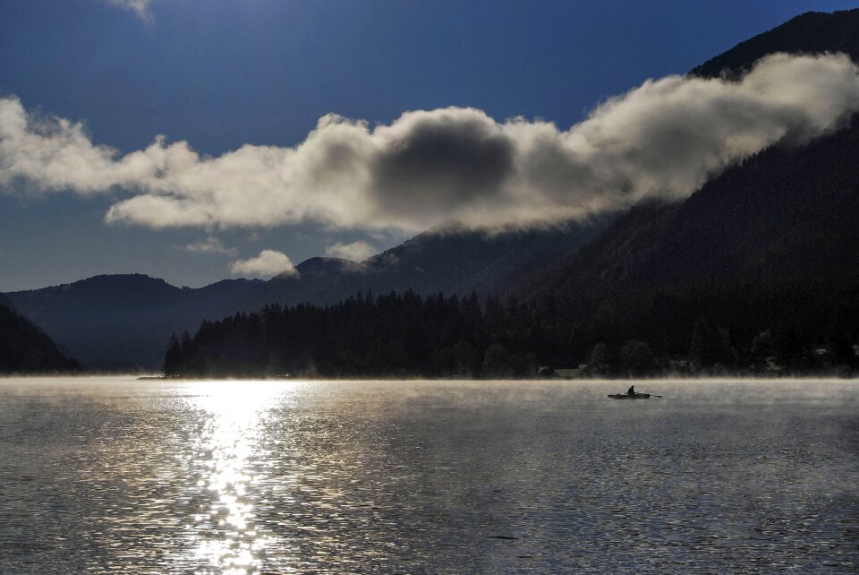 Fog boat ground fog