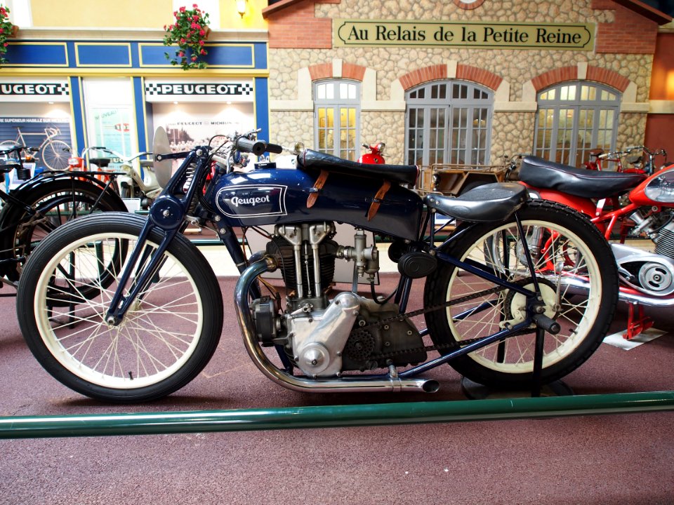 1934 Peugeot 515 Records photo 1