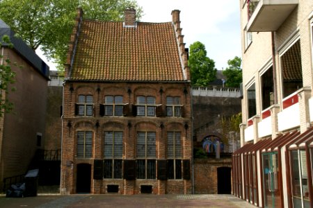 2013.05.31.085340 Facade Steenstraat Nijmegen
