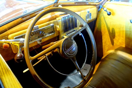 1940 Chevrolet Special Deluxe woodie station wagon - Automobile Driving Museum - El Segundo, CA - DSC01694