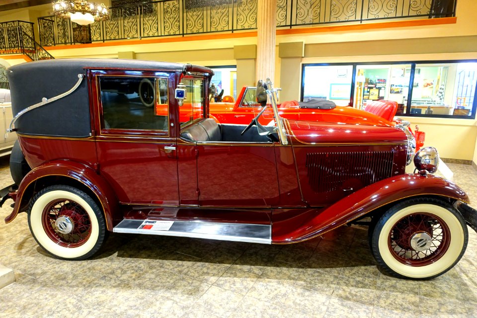 1932 Plymouth Brewster Town Car, a Deluxe Sedan customized by Brewster & Co. for the family of President Franklin Delano Roosevelt - Automobile Driving Museum - El Segundo, CA - DSC02212