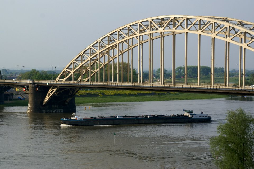 2013.05.30.181021 Waalbrug Nijmegen NL