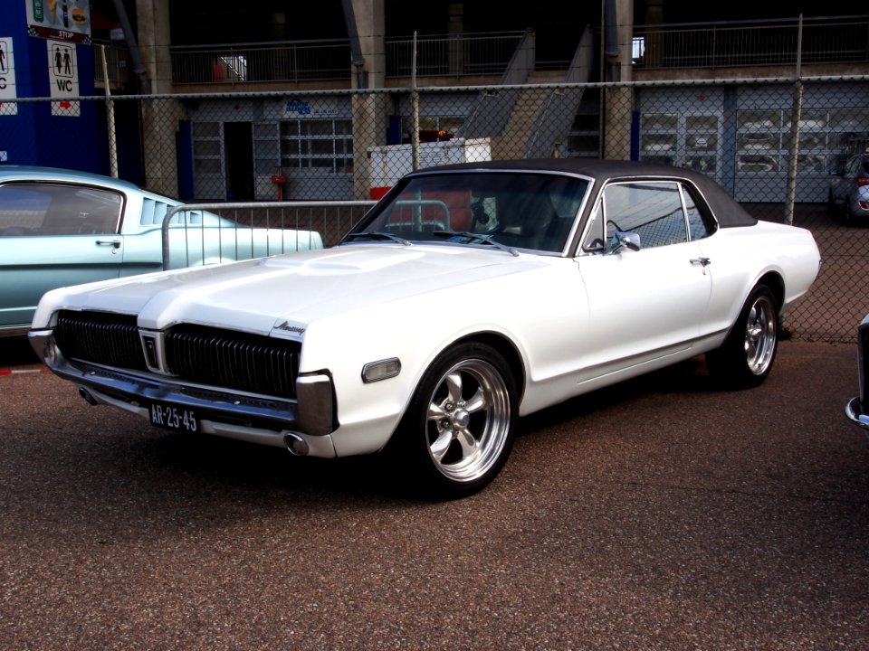 1968 Mercury Cougar pic1