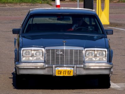 1981 Buick Riviera, Dutch licence registration GV-77-DZ, pic2