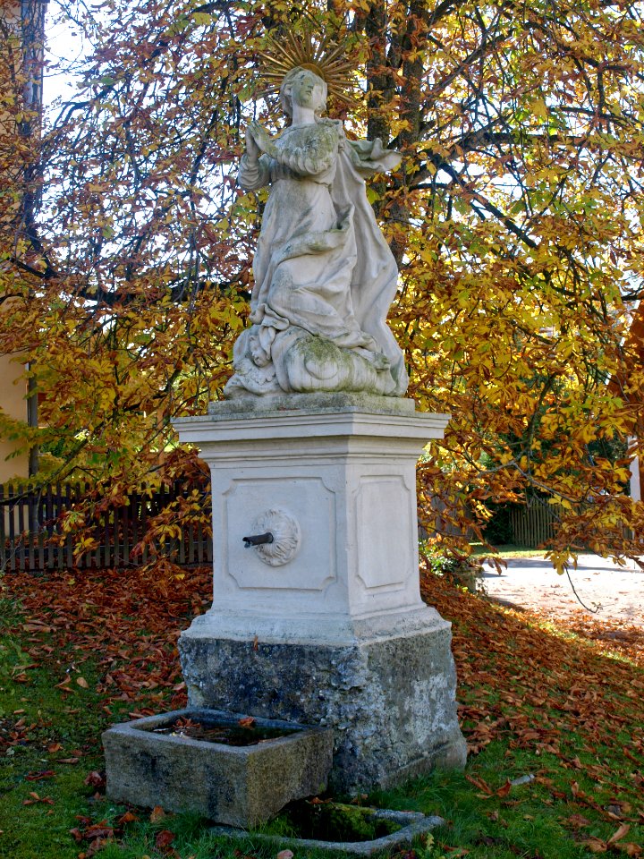2013.10.21 - Kilb - Brunnen Kettenreith - 02