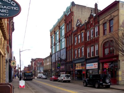 2014-12-22-Carson-Street-1200-block-02