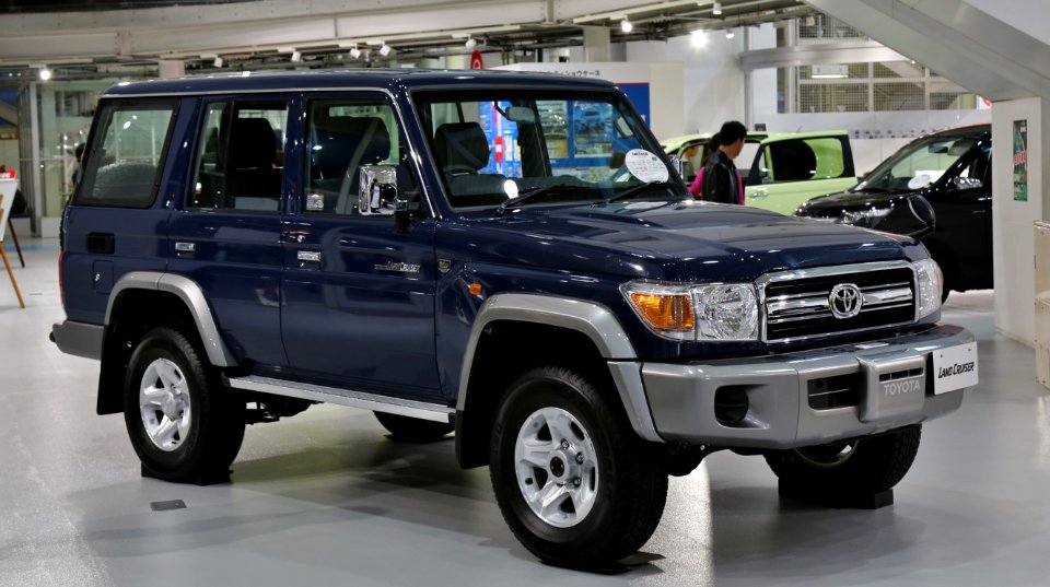 2015 Toyota Land Cruiser 70