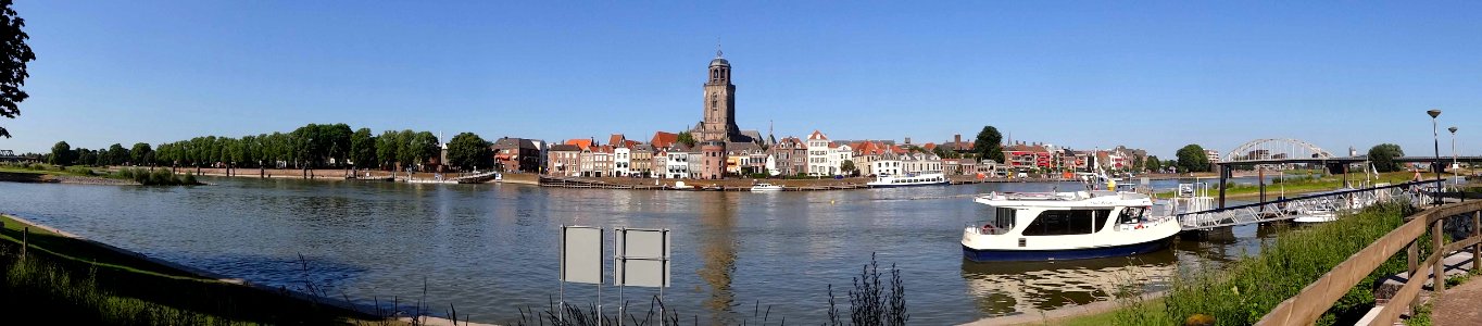 20150630 Zicht op Deventer2