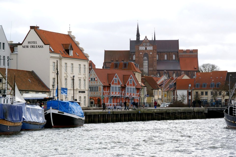 2012.02.25.135128 Gewölbe Georgenkirche Alter Hafen Wismar
