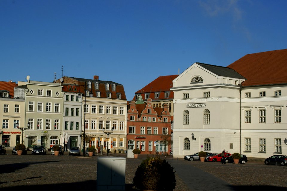 2012.02.26.094625 Marktplatz Rathaus Wismar