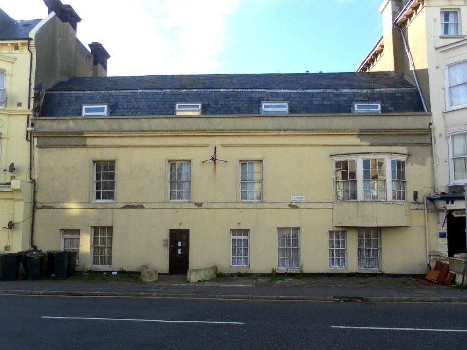 20 Seaside, Eastbourne (NHLE Code 1043653) (October 2012)
