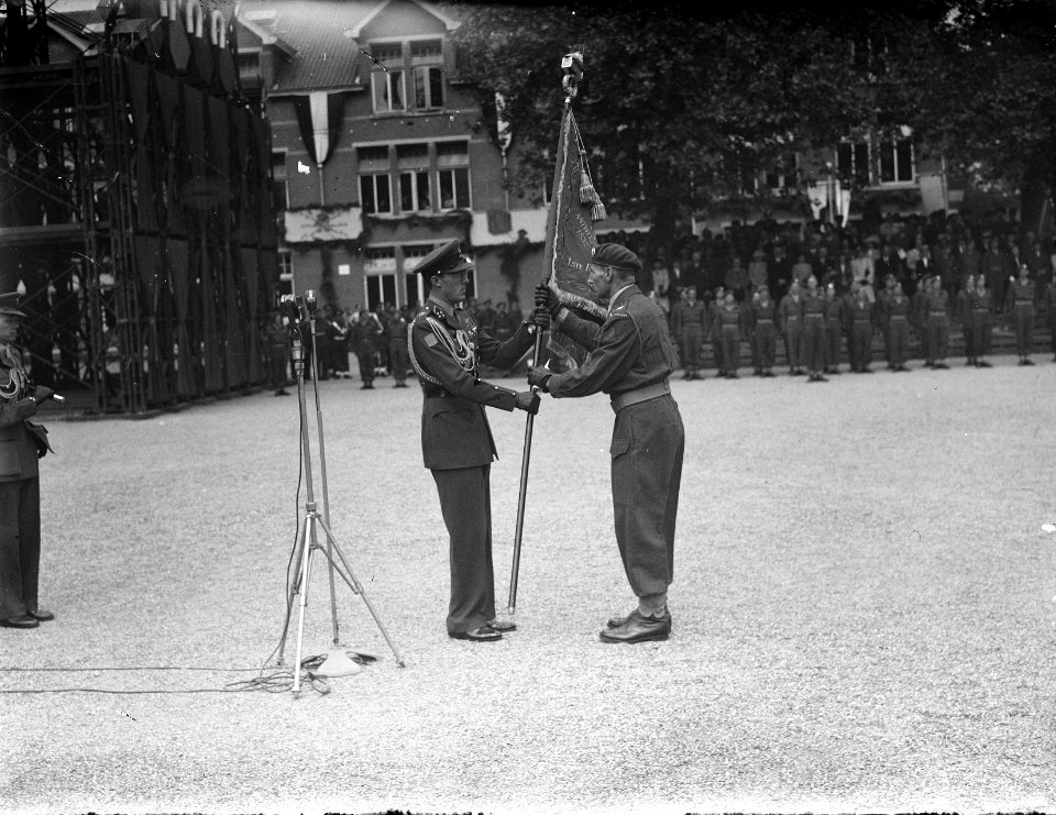200 jarig bestaan der Genie Utrecht ., Bestanddeelnr 902-7560
