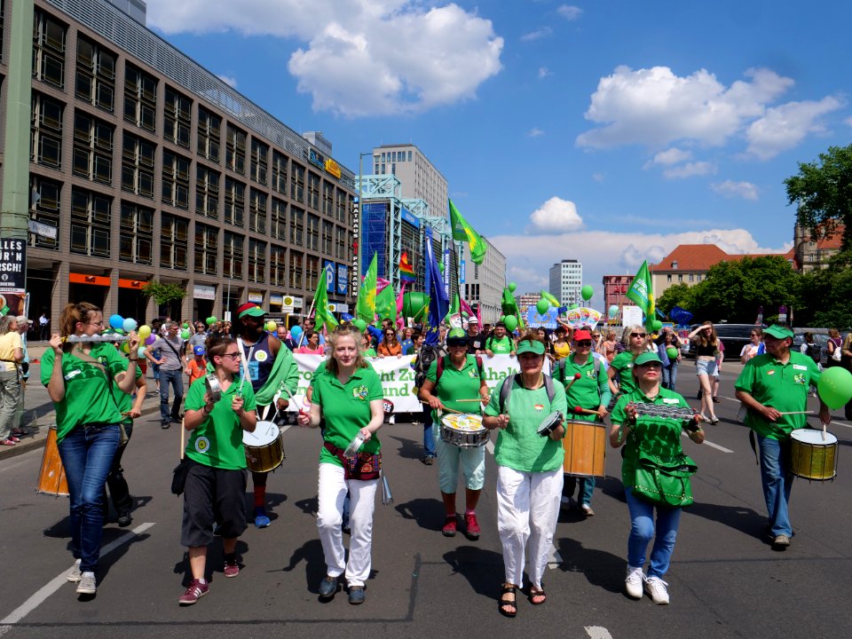 1Europafüralle demonstration Berlin green party block 03