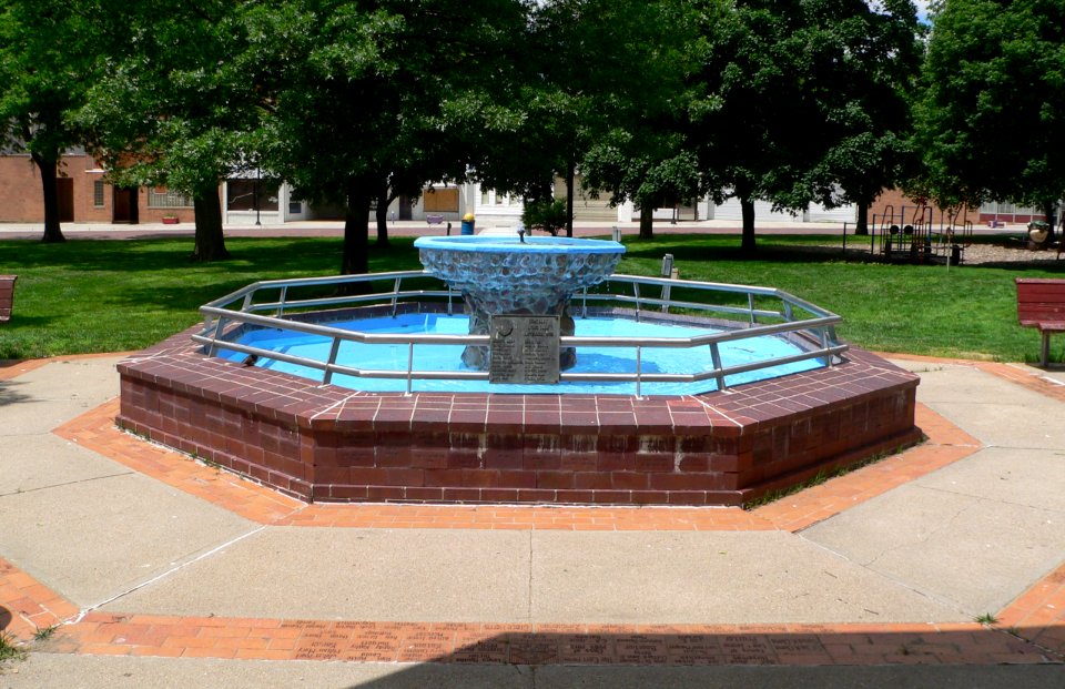 Humboldt, Nebraska park fountain from E 1
