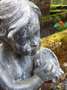 Child monument garden