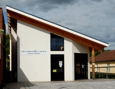 Hill Park Baptist Church, Gudge Heath Lane, Hill Park, Fareham (May 2019) (4)