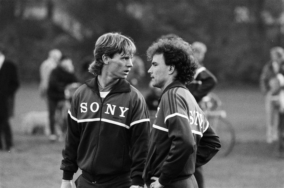 Het Nederlandse elftal trainde vandaag in het Olympisch Stadion in Amsterdam ivm, Bestanddeelnr 933-1440