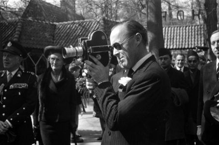 Het Nepalese koningspaar, koning Mahendra en koningin Ratna, op staatsbezoek in , Bestanddeelnr 920-2716