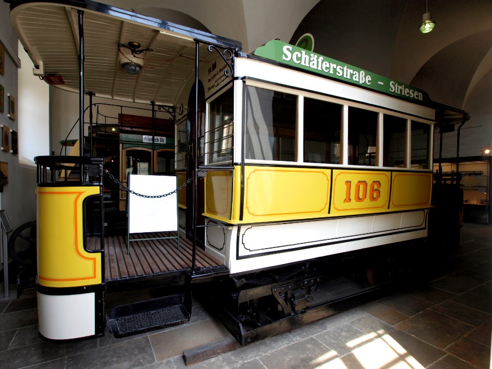 Horse tram car of Dresden, No. 106 pic1