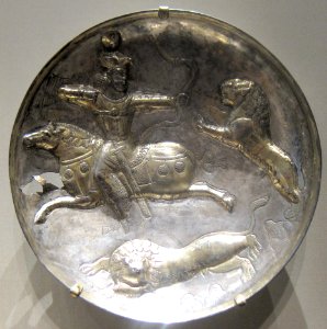 Hunting king plate, 303-309 CE, silver, Sasanian, Cleveland Museum of Art