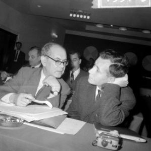 Het congres van de SAI te Amsterdam Harold Wilson, Bestanddeelnr 915-5112