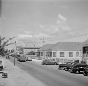 Het Wilhelminaplein in Willemstad op Curaçao, Bestanddeelnr 252-7105
