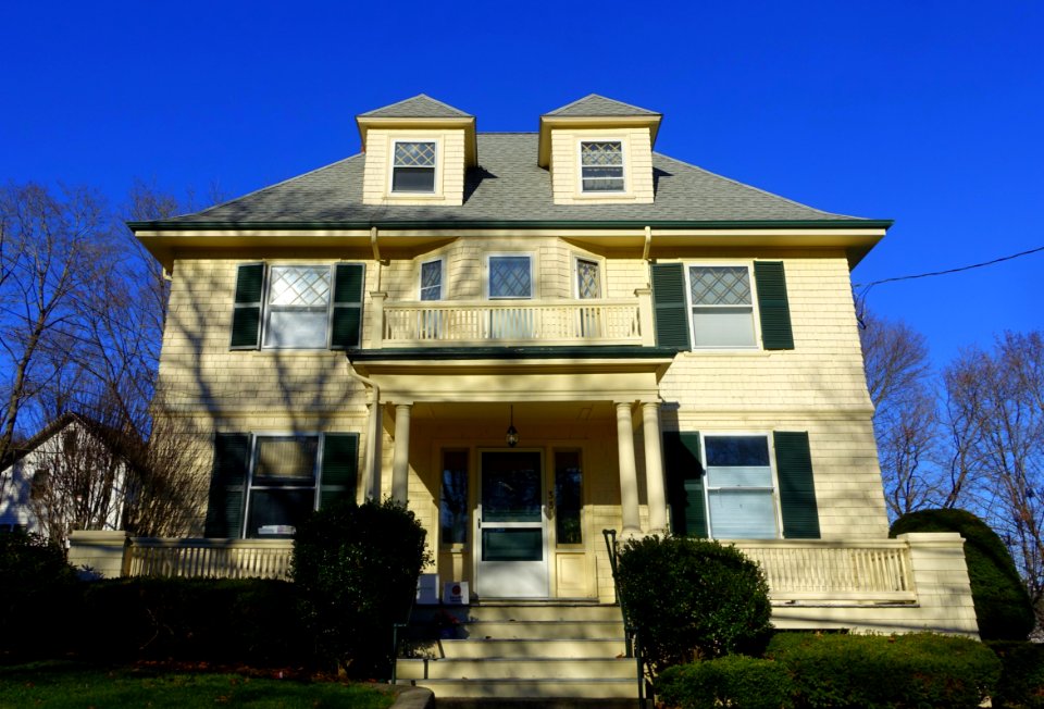 House - Arlington, MA - DSC03429