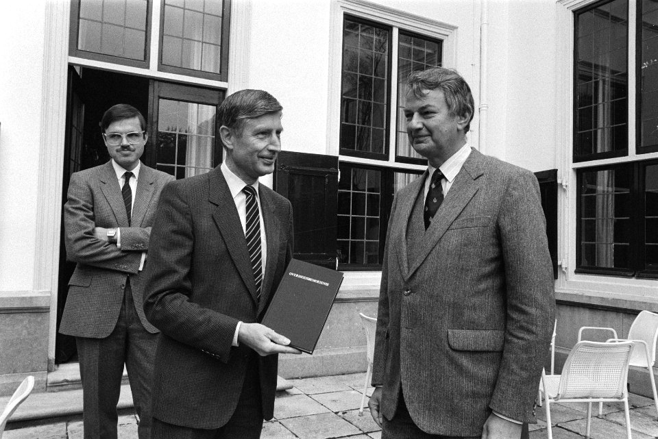 HirschAgtVeldhoven1982