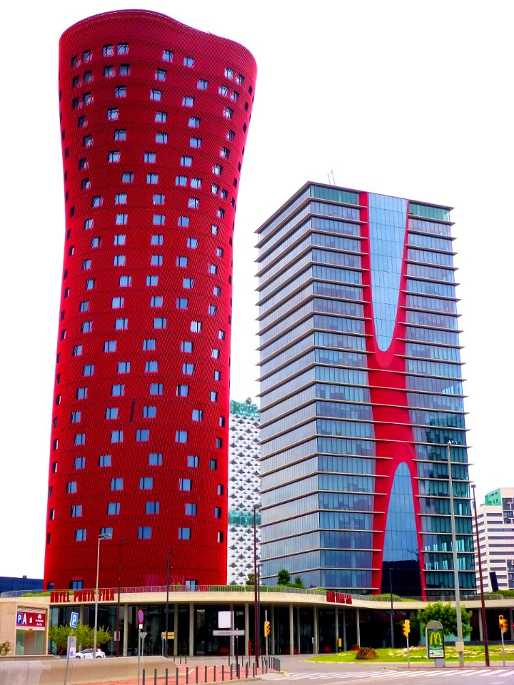 Hospitalet de Llobregat - Plaza de Europa, Torres de Toyo Ito (Torres Porta Fira), Hotel Porta Fira y Torre Realia BCN 03